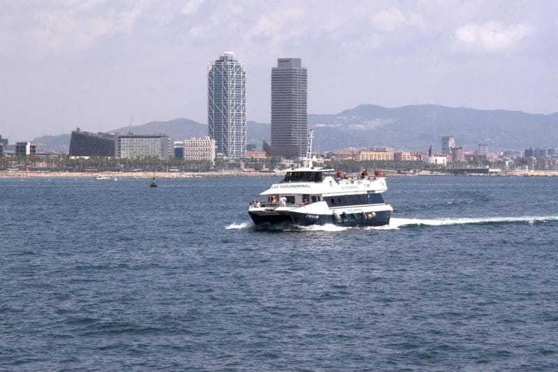 Las Golondrinas: Barcelona Boat Tour