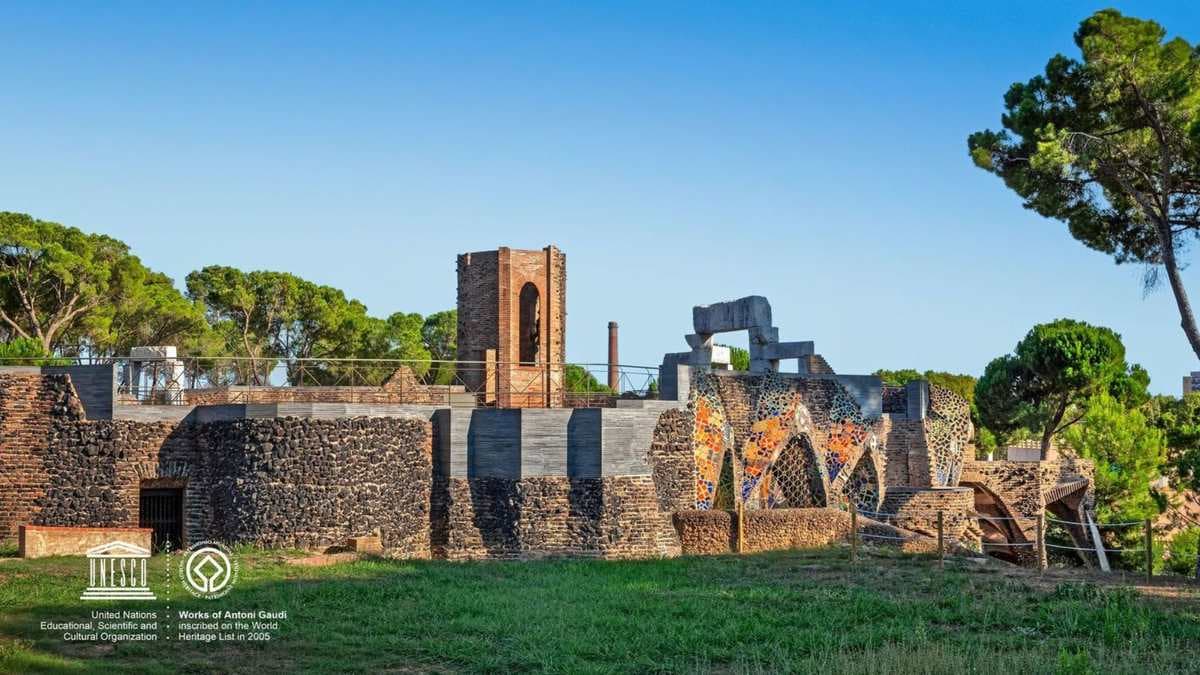 Visita guiada a la Cripta y la Colonia Güell 3