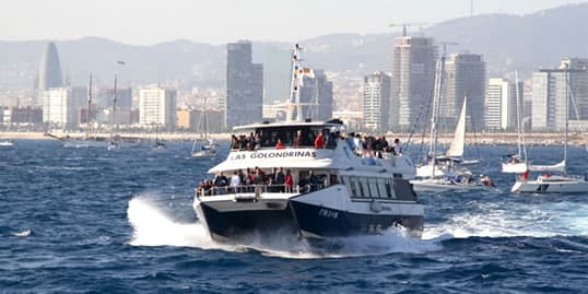 Las Golondrinas: paseo en barco por Barcelona 3
