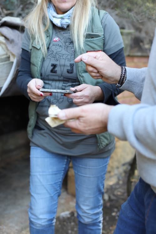 Erlebe das Abenteuer des Forest Escape Games: Herausforderung im Freien im Wald! 3