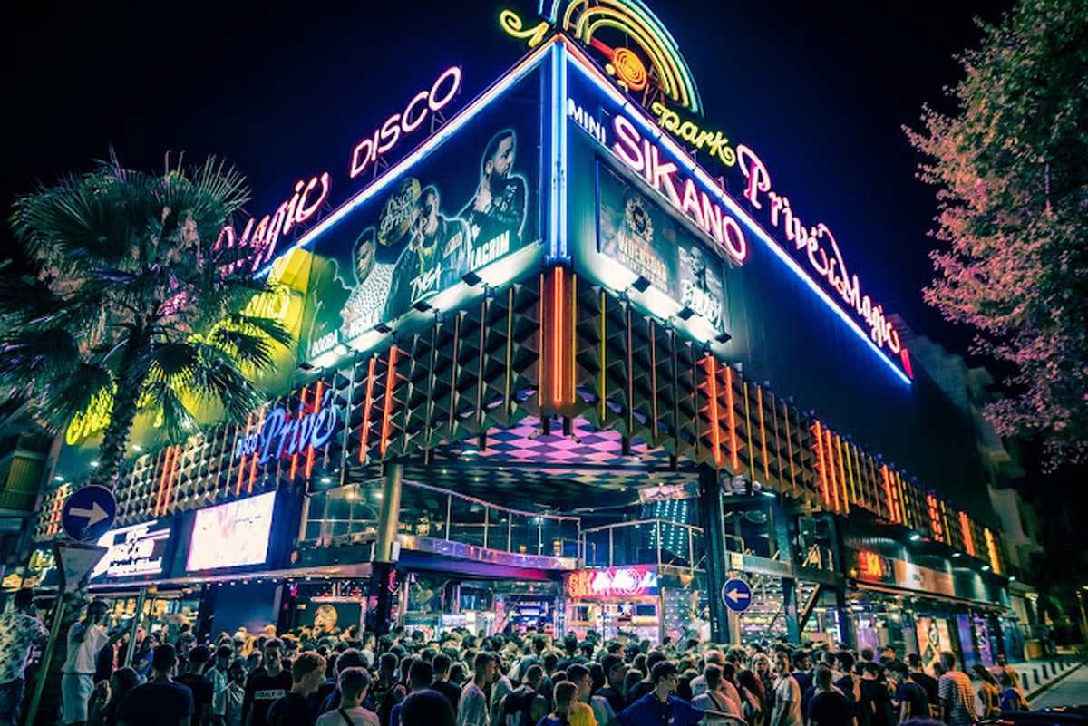 Discoteca Privé, la fiesta más glamurosa de Lloret de Mar